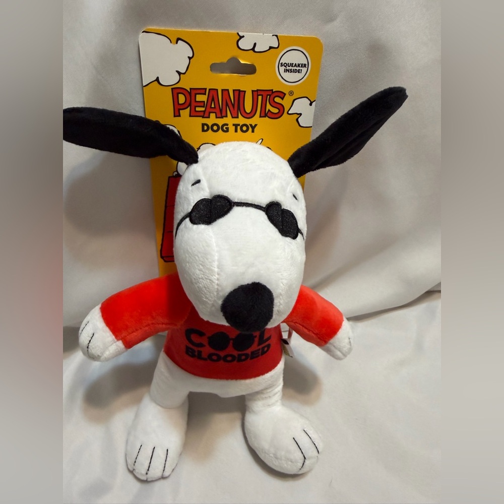 Dog Toy Featuring snoopy